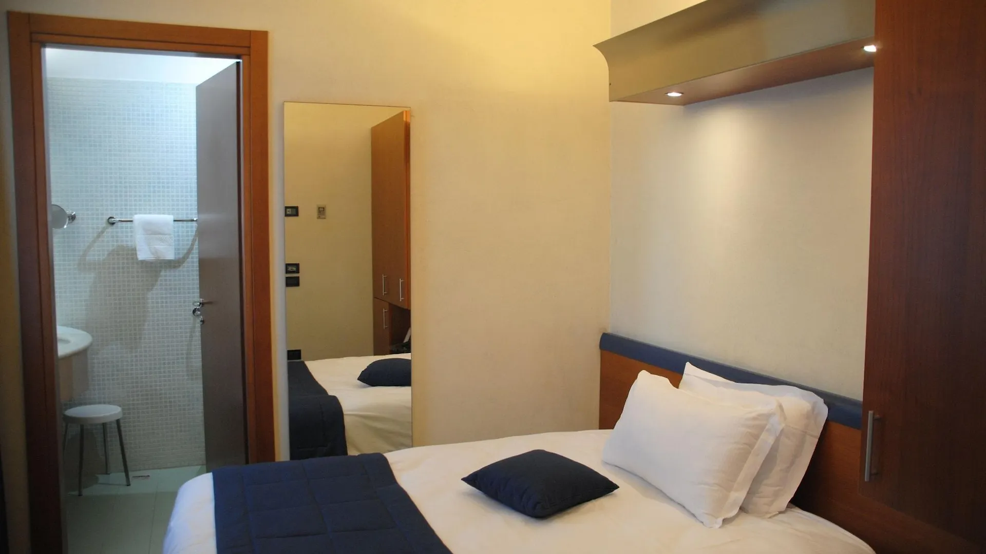 Hotel Villa Giulietta Venice 4*,  Italy