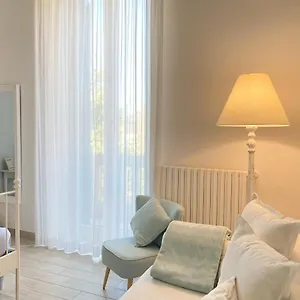 Bed & Breakfast Luce Del Barocco Italy