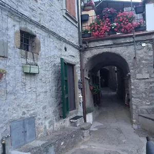 https://la-pietra-di-sersa.hotelitalianriviera.com