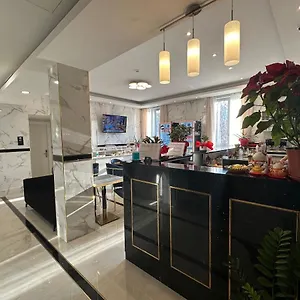 *** 酒店 Midway 意大利